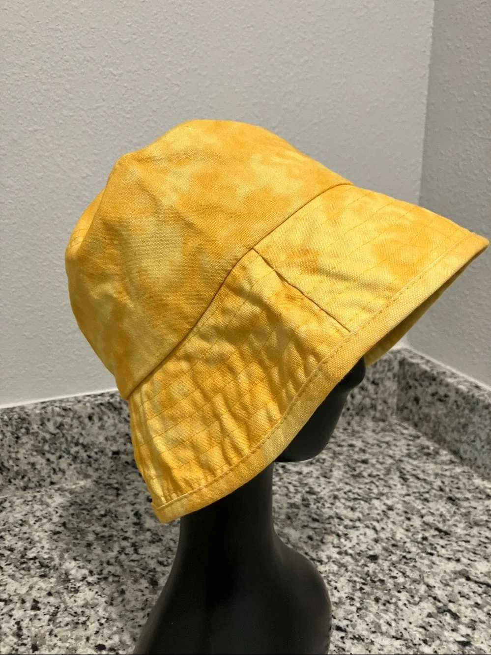 ZARA Unisex yellow, Cotton tie-dye bucket hat | S/M